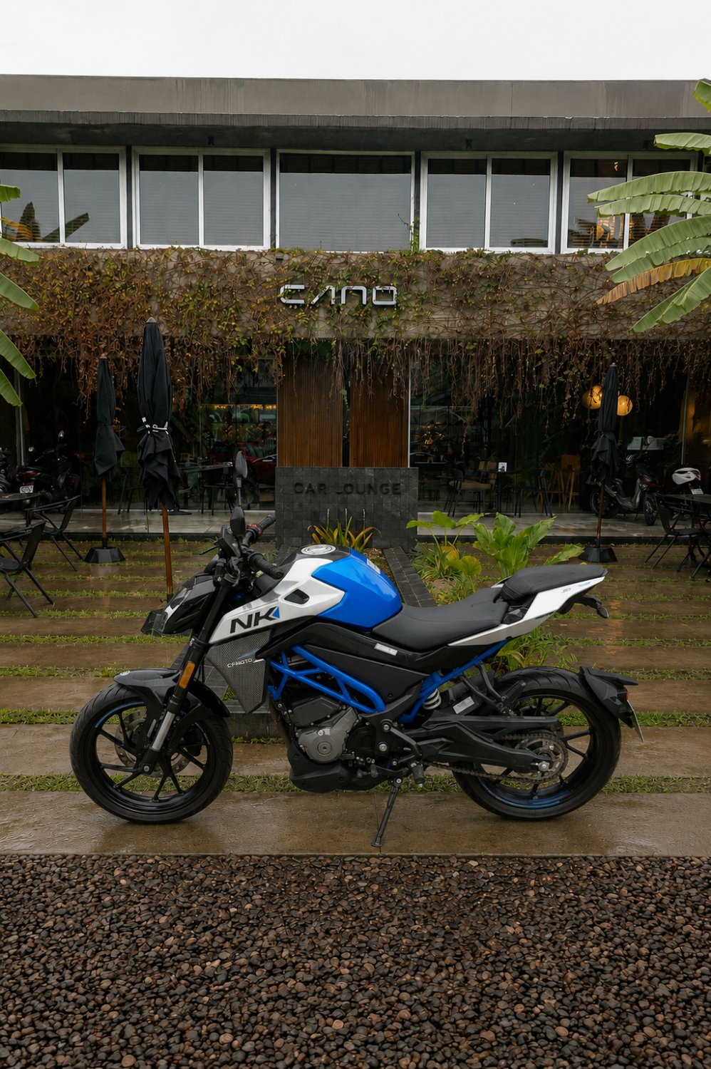 CF Moto NK300